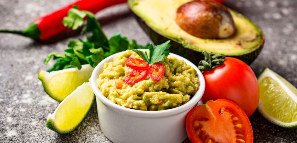 كيف تؤكل الأفوكادو؟ وصفات رائعة لابد لكم من تجربتها