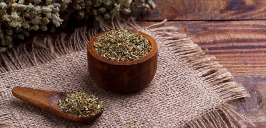 هل الأوريجانو هو البردقوش؟ ما الفرق بين كلا النوعين