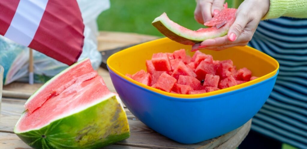 محلل قشر البطيخ: لون رائع وطعم مميز!