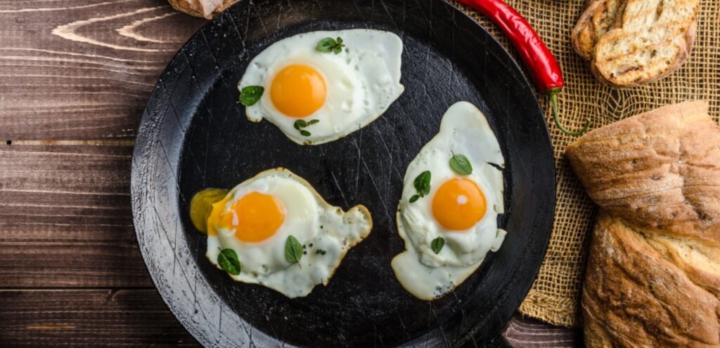 سؤال يراود أذهاننا...هل البيض يسبب غازات؟