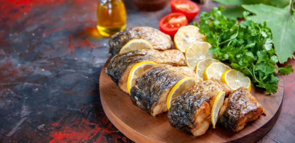 من الدجاج إلى السمك المشوي... إليكم أهم الفوائد!