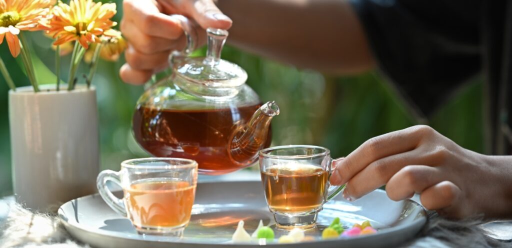 هل الشاي من المنبهات​.. وكم نسبة الكافيين في أنواعه العديدة؟ 