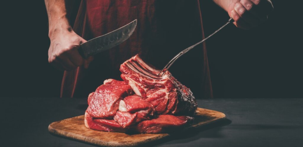 لون اللحم الفاسد: 7 علامات عليكم الإطلاع عليها وتجنبها!