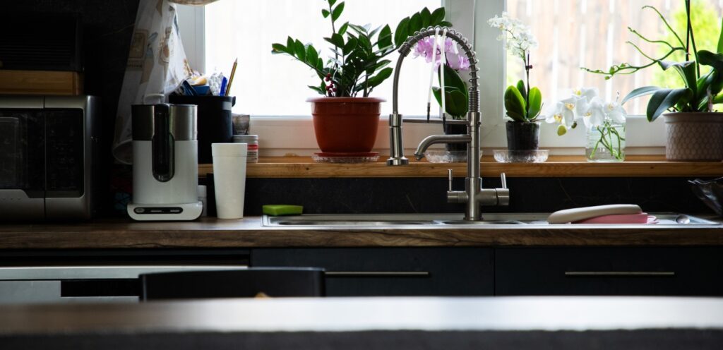 مطبخ نظيف ومنظم