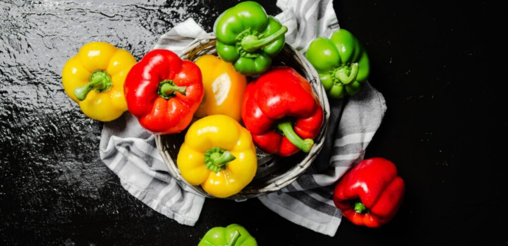 من الفاكهة اللذيذة إلى الخضار الرائعة.. إليكم أفضل المنتجات الغذائية لشهر يوليو!