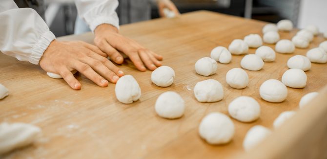 كرات العجين