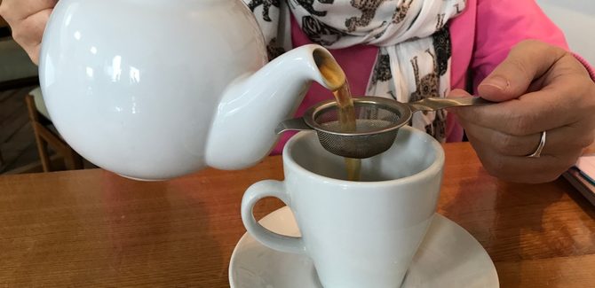 نصفي الشاي