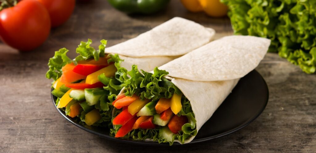 أفكار أكلات للمدرسة صحية ومشبعة منها البيض المسلوق والخضار