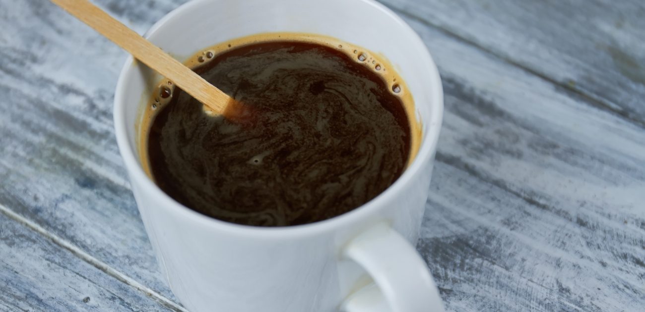 يفضل بعض الأشخاص شرب القهوة من دون إضافات