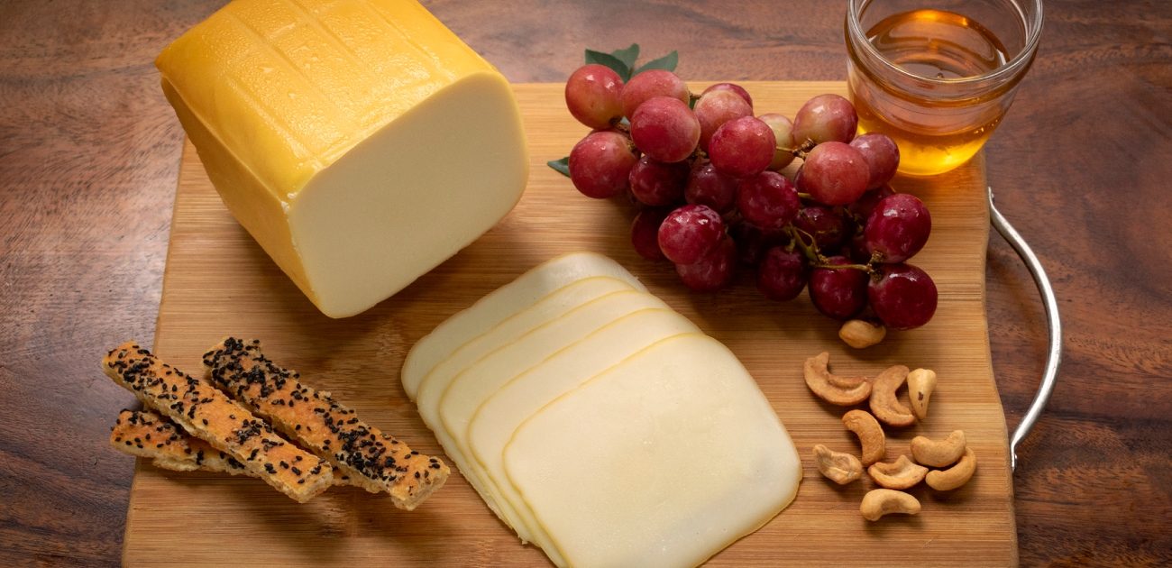 أنواع الأجبان الخالية من اللاكتوز.. اختاروا منها ما يناسب احتياجاتكم!