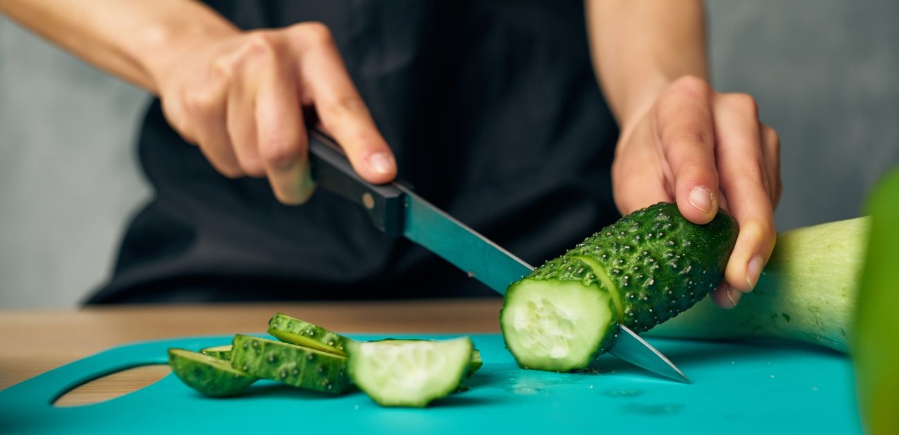 أسلوب تقطيع الخيار يؤثر على نكهته