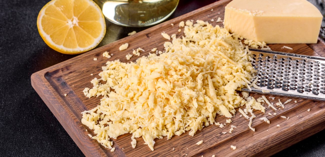 أنواع الجبن المبشور: لكل صنف استخداماته في الطبخ!
