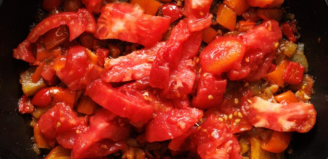 نضيف الطماطم