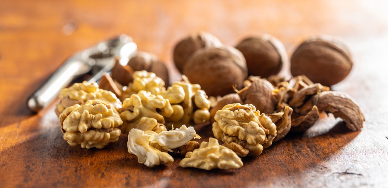 ماذا يحدث لجسمكم إذا تناولتم الجوز على معدة فارغة صباحًا؟