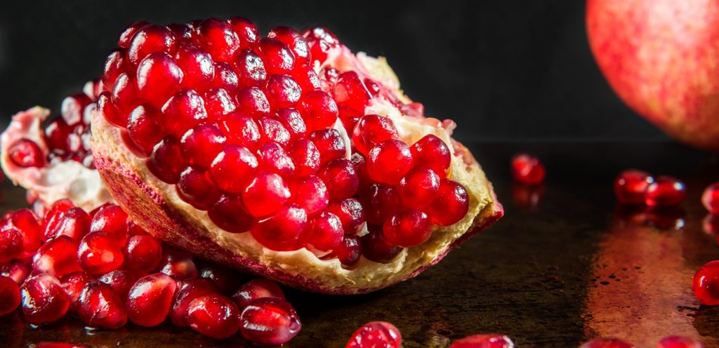 الرمان حبة صغيرة بفوائد كبيرة للأم والجنين