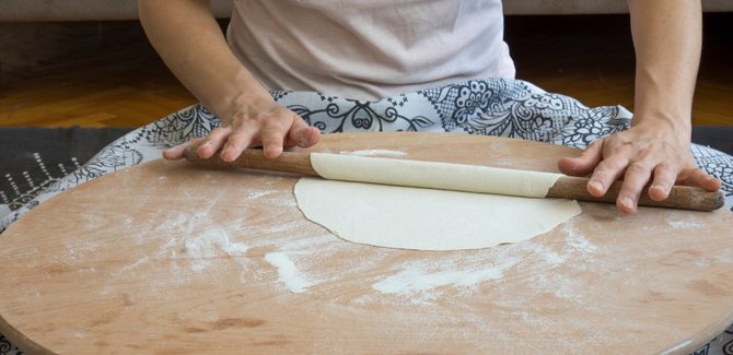 نفرد العجين