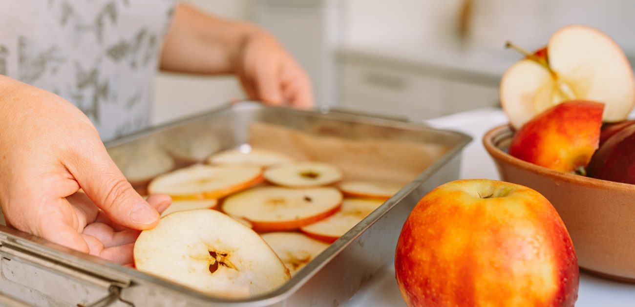 سر نكهة الطهاة يبدأ بالتفاح المشوي