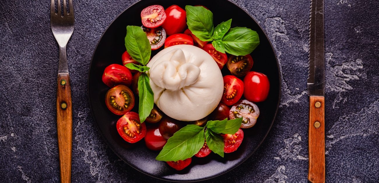 أنواع السلطات الإيطالية: مزيج رائع بمكونات ولا أشهى!