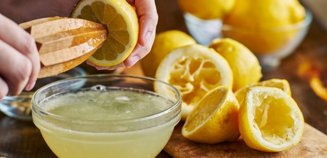 عصر الليمون