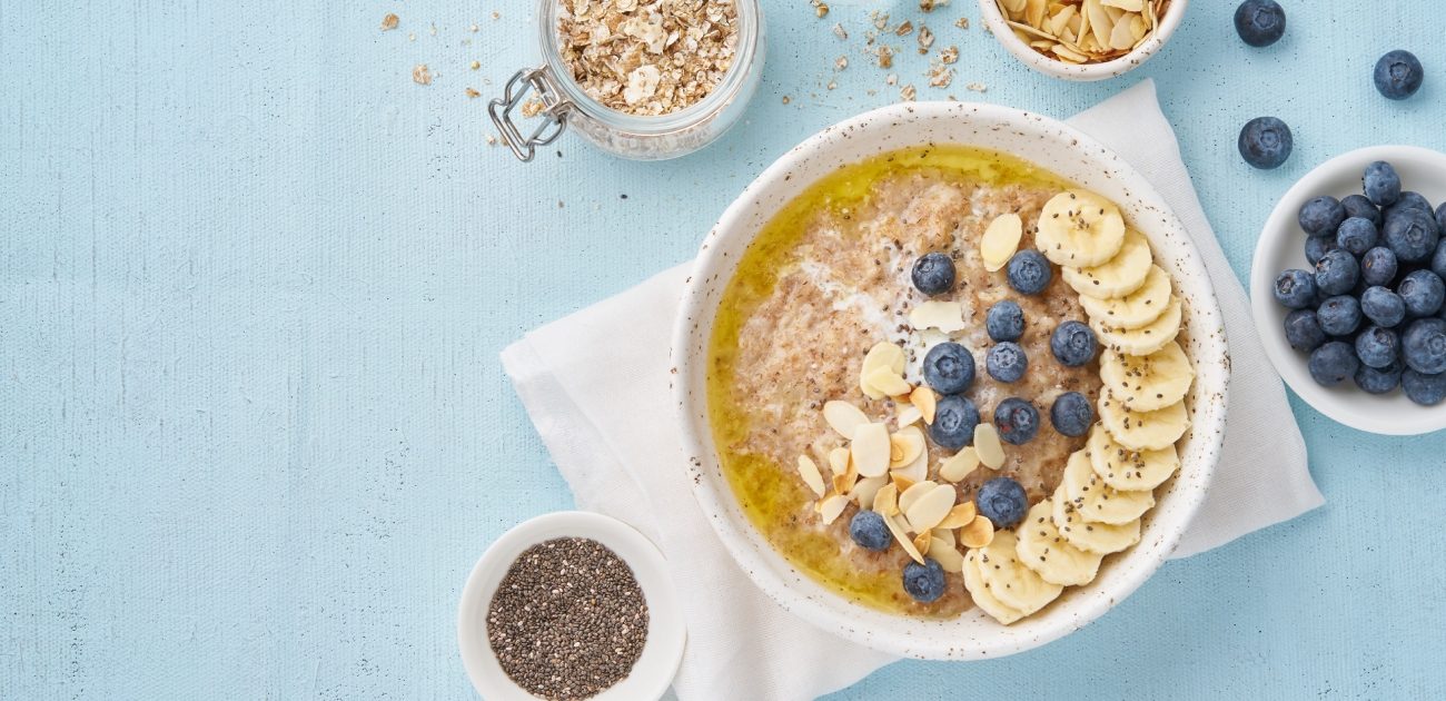 أفكار فطور صحية ومشبعة للعمل تزودكم بالطاقة خلال اليوم