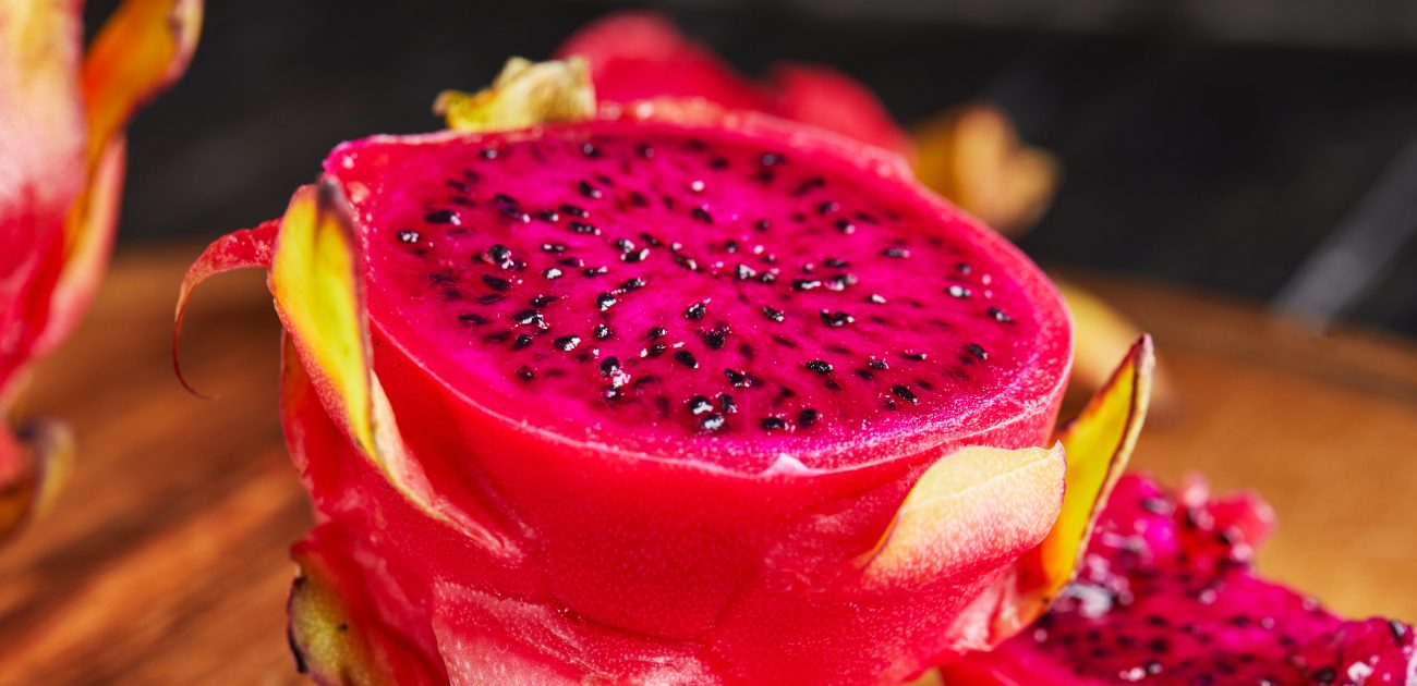 فاكهة غريبة