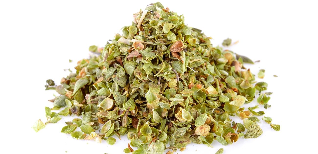 أضيفوا البردقوش المجفف لتحضير ألذ السلطات