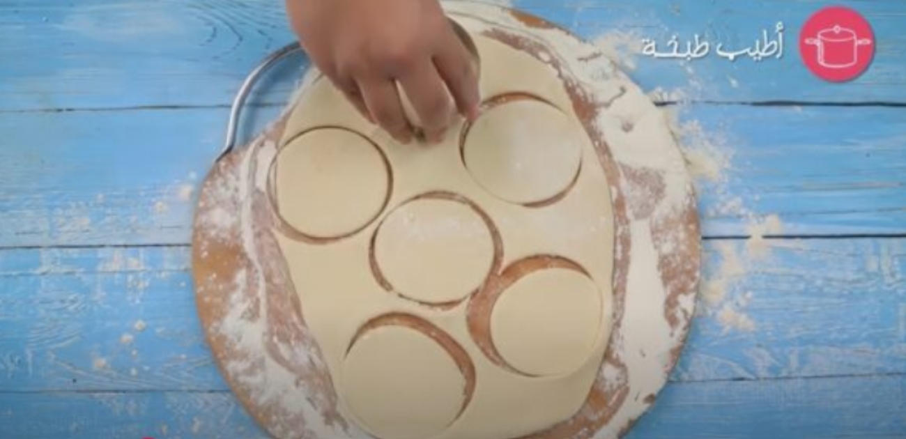 تقطيع العجينة