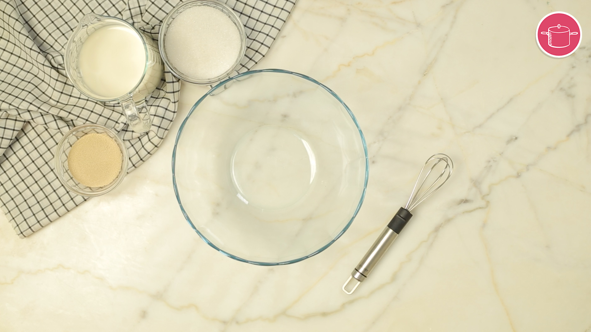 Saucer, Pottery, Bowl