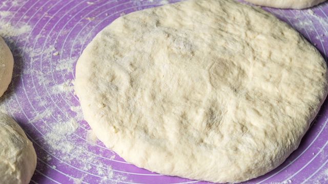 اسرع وصفات عجين تحضر بدقائق