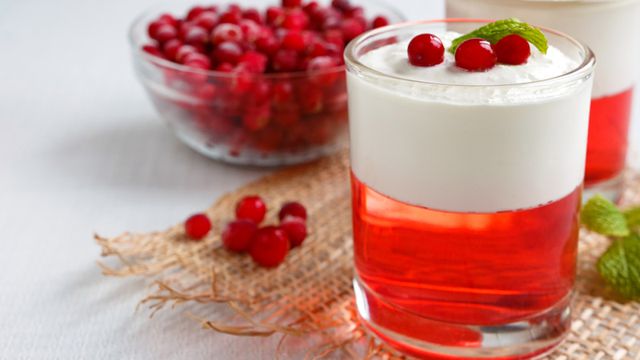 حلى كاسات سهل بمكونات قليلة