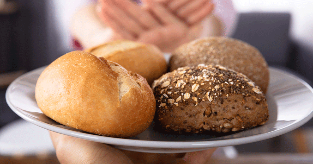انواع خبز مختلفة