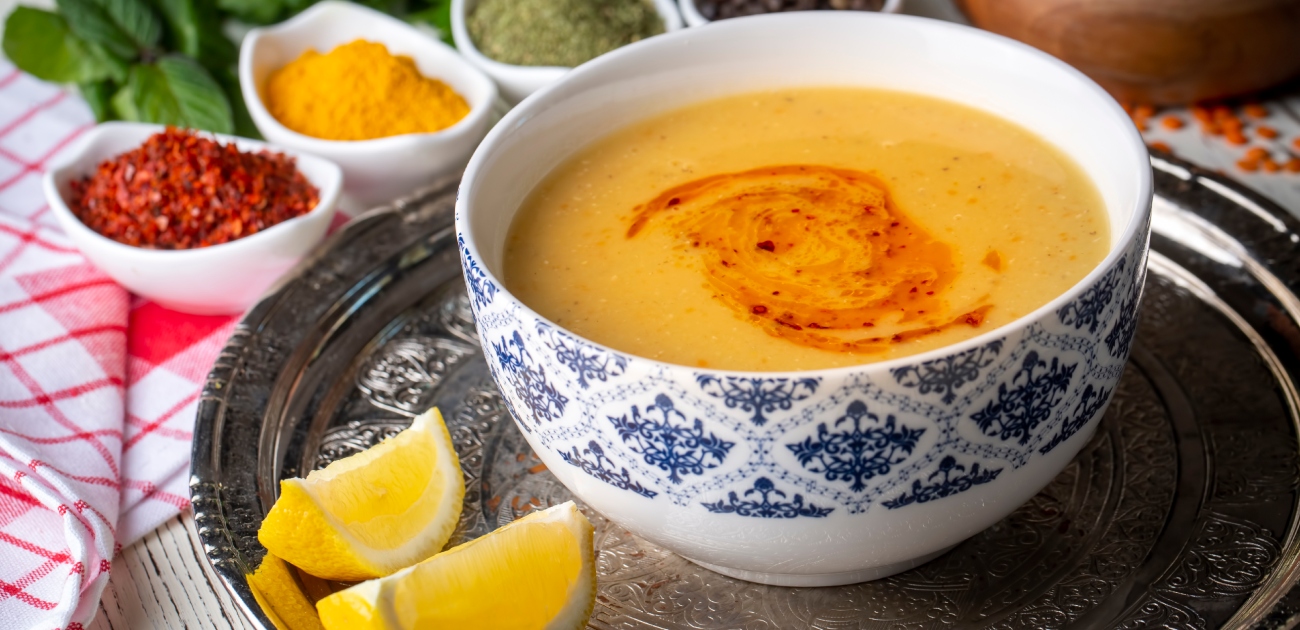 شوربة العدس