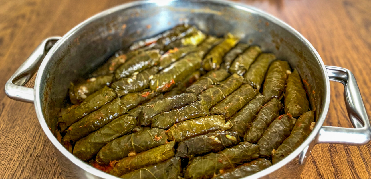 نضع القدر على النار