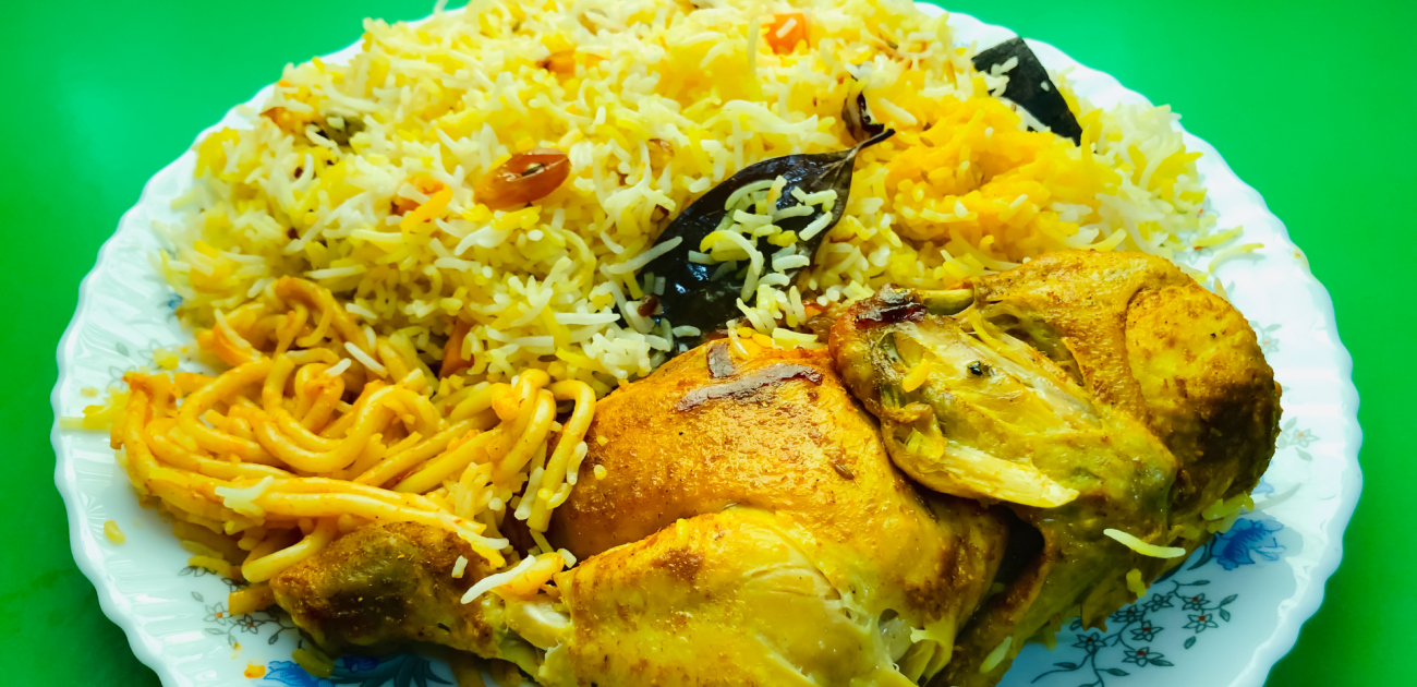 نقدّم الطبق