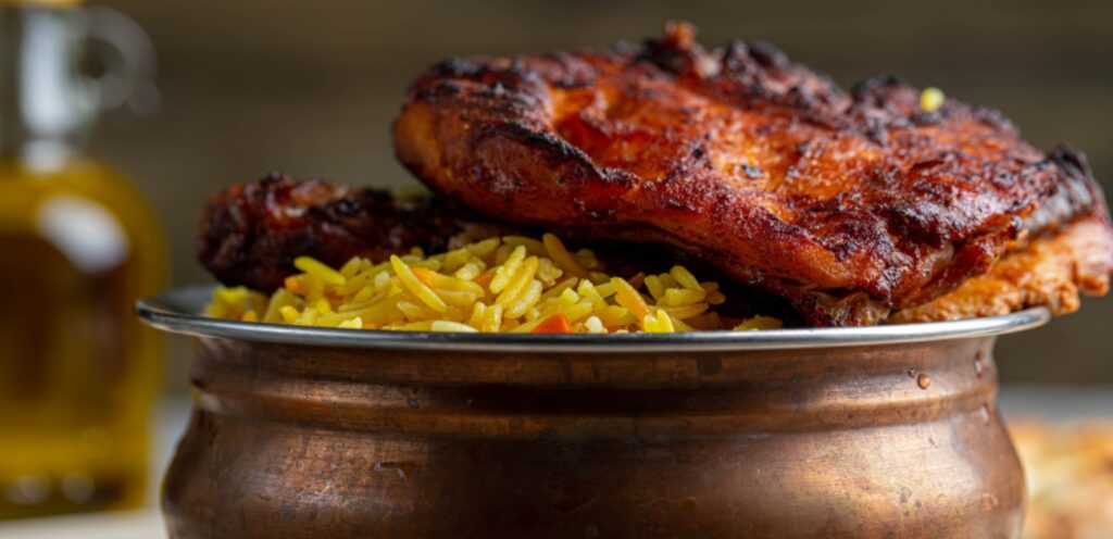 ما هو أصل طبق الأرز البخاري الشهير؟ اكتشفوا الحقيقة كاملة