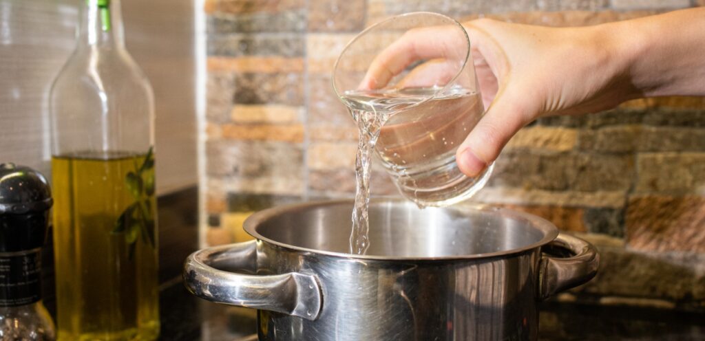 استبدلوا الزيت بالماء عند الطهي